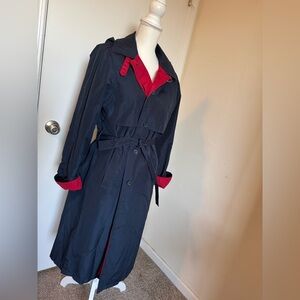 Y2K 90s Classic Petites Belted Trench Coat in black and red. Size 14